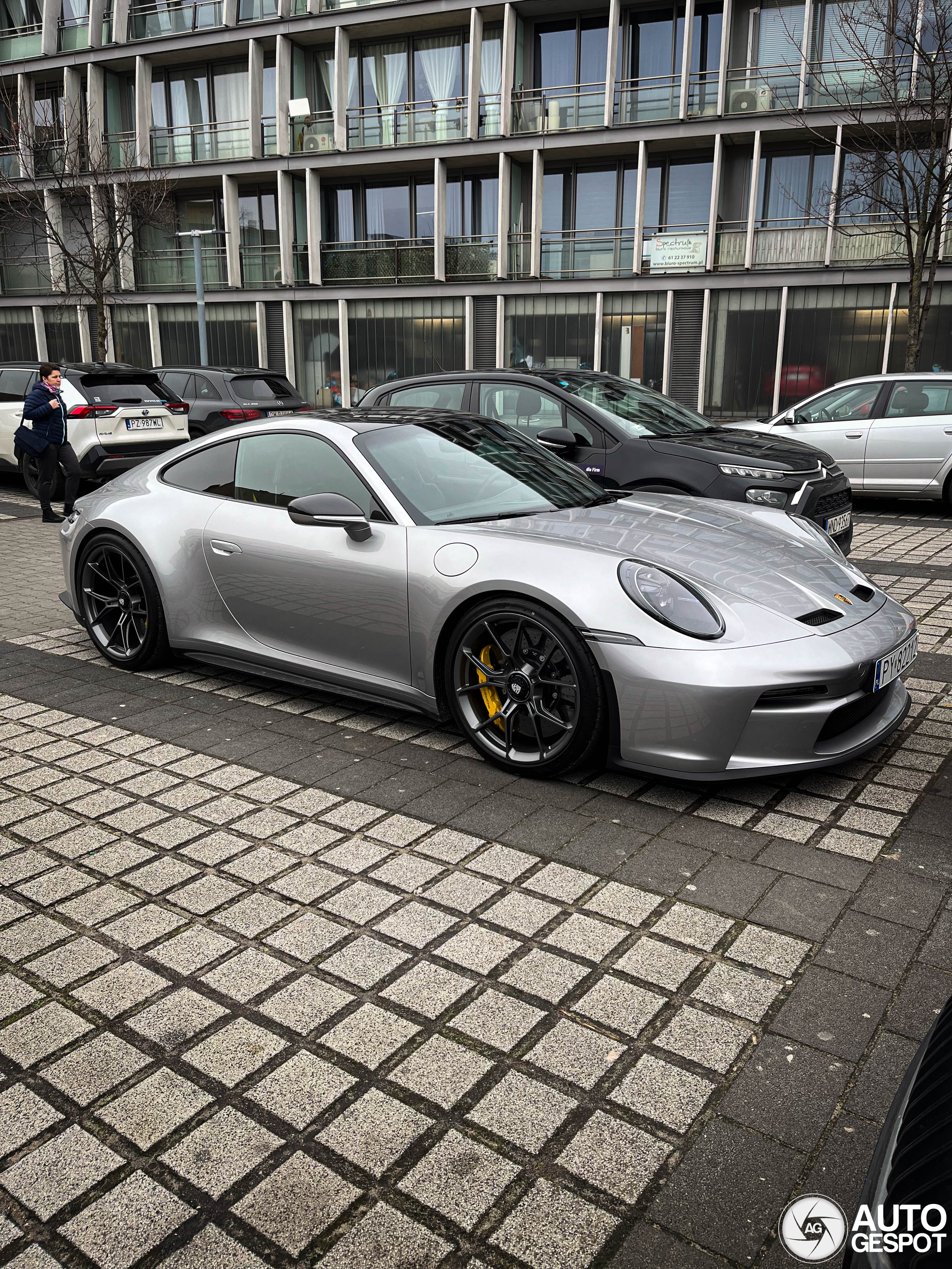 Porsche 992 GT3 Touring