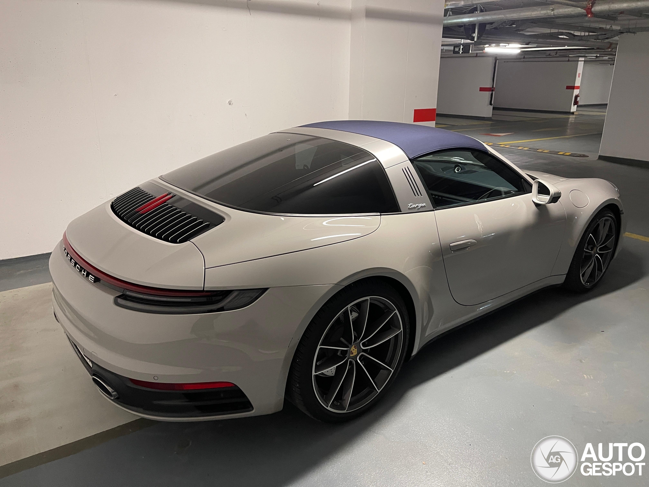 Porsche 992 Targa 4S