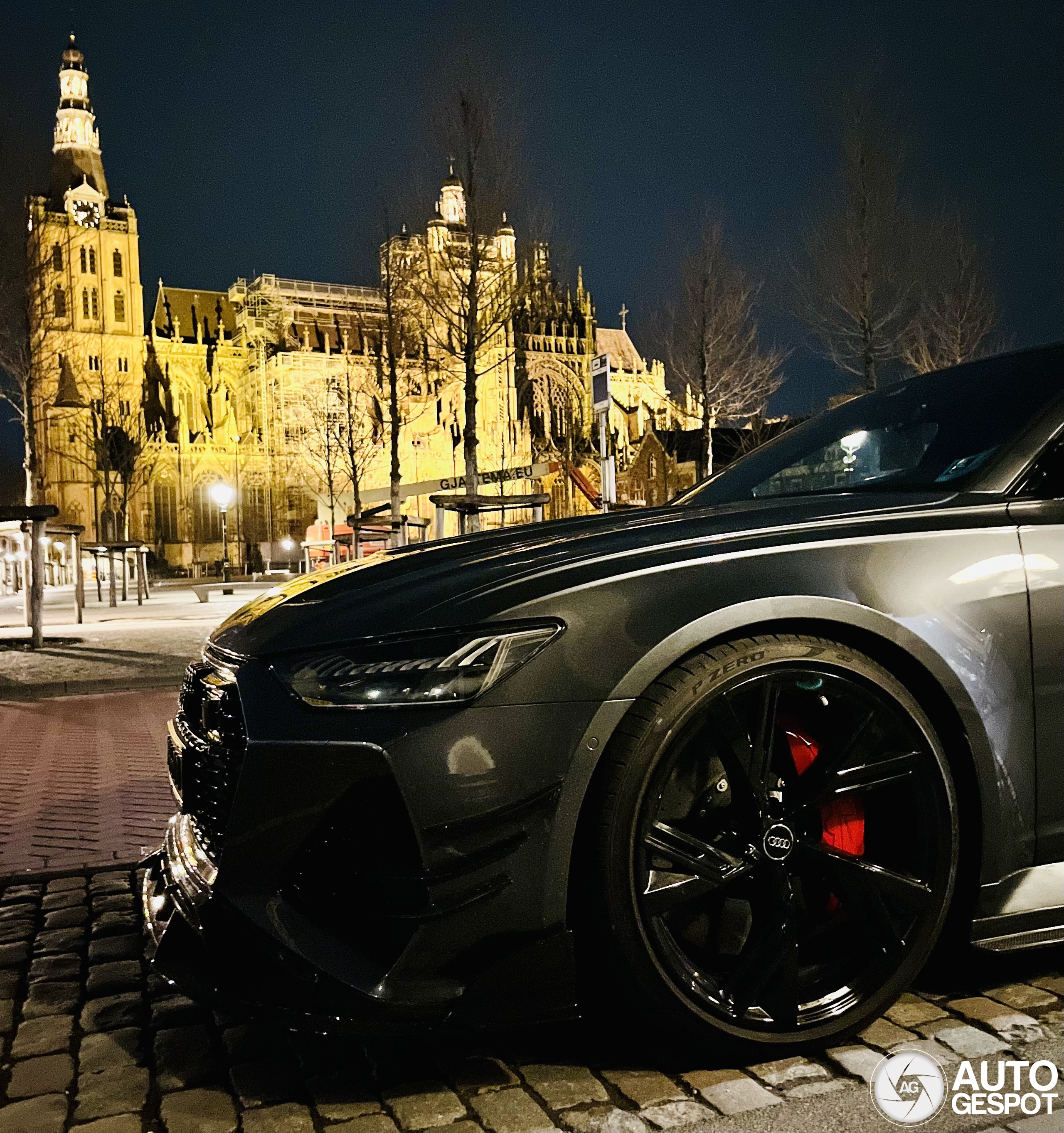 Audi RS6 Avant C8 Urban