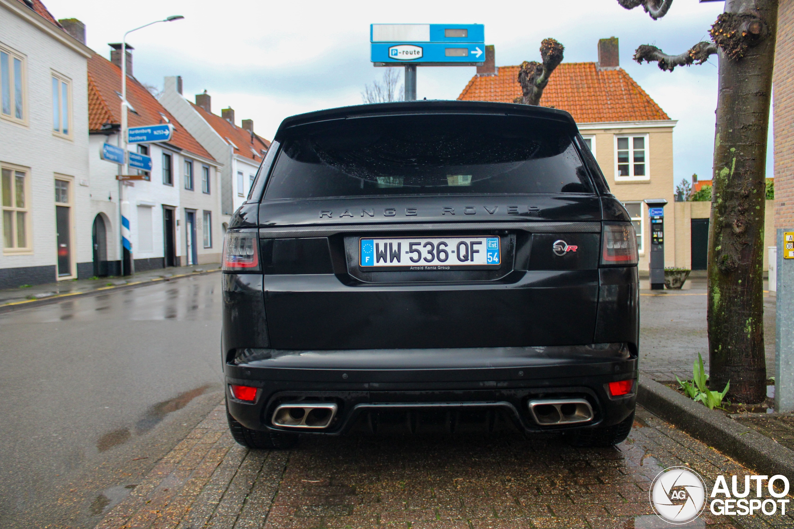 Land Rover Range Rover Sport SVR 2018 Carbon Edition