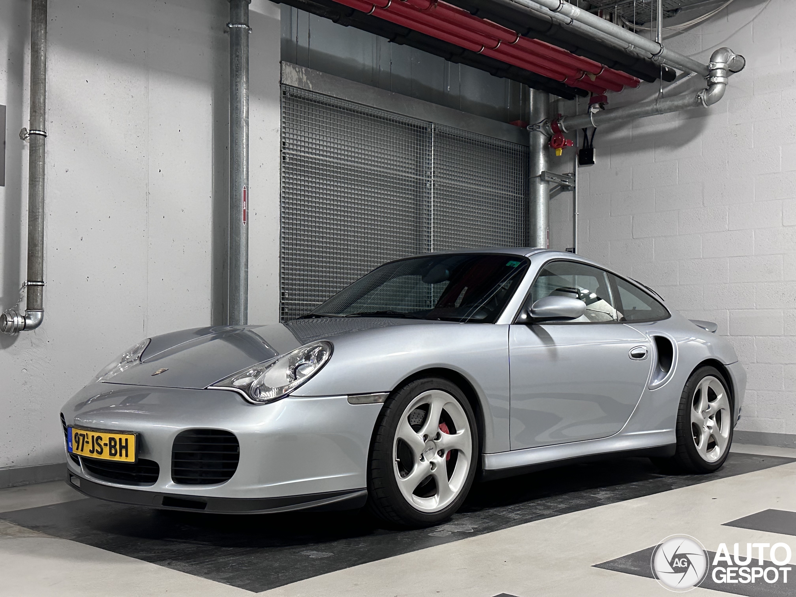 Porsche 996 Turbo