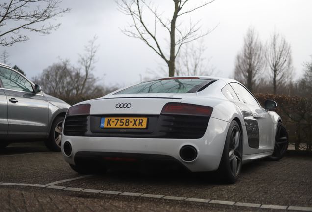 Audi R8 V10 2013