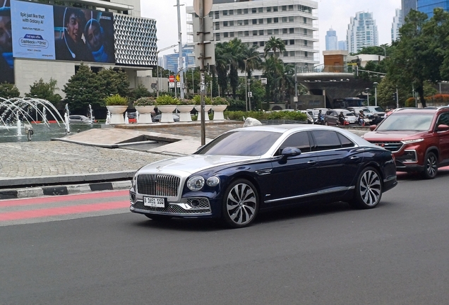 Bentley Flying Spur V8 Azure