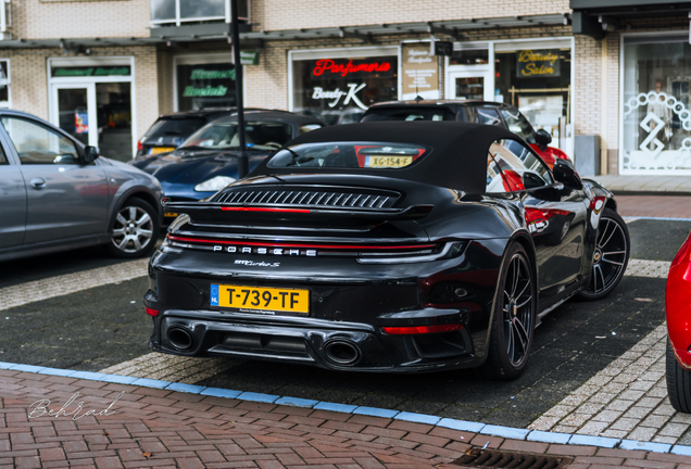 Porsche 992 Turbo S Cabriolet