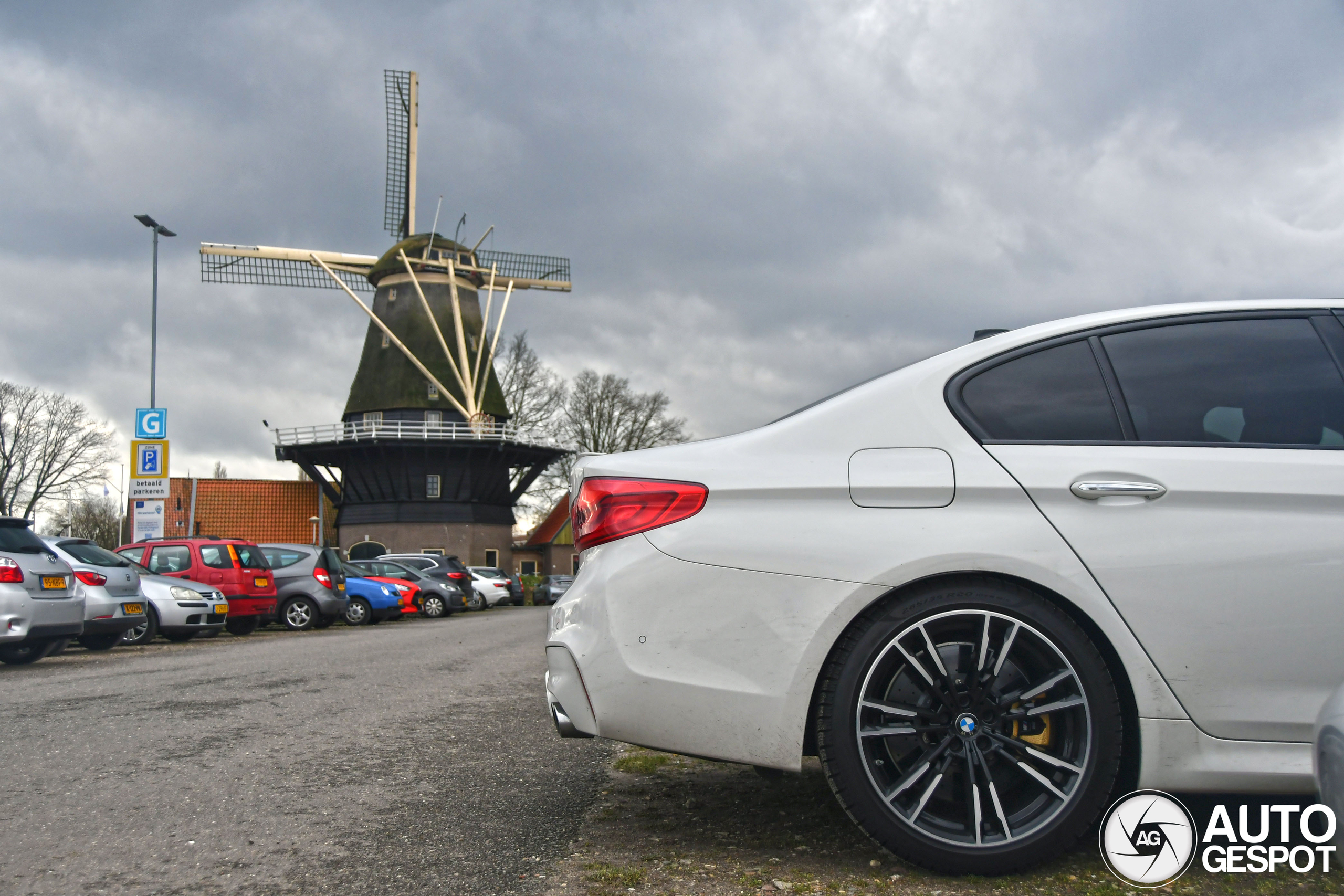 BMW M5 F90