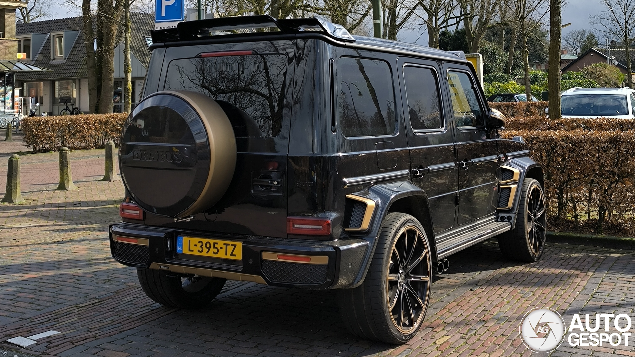 Mercedes-AMG Brabus G B40S-800 Black&Gold Edition W463 2018