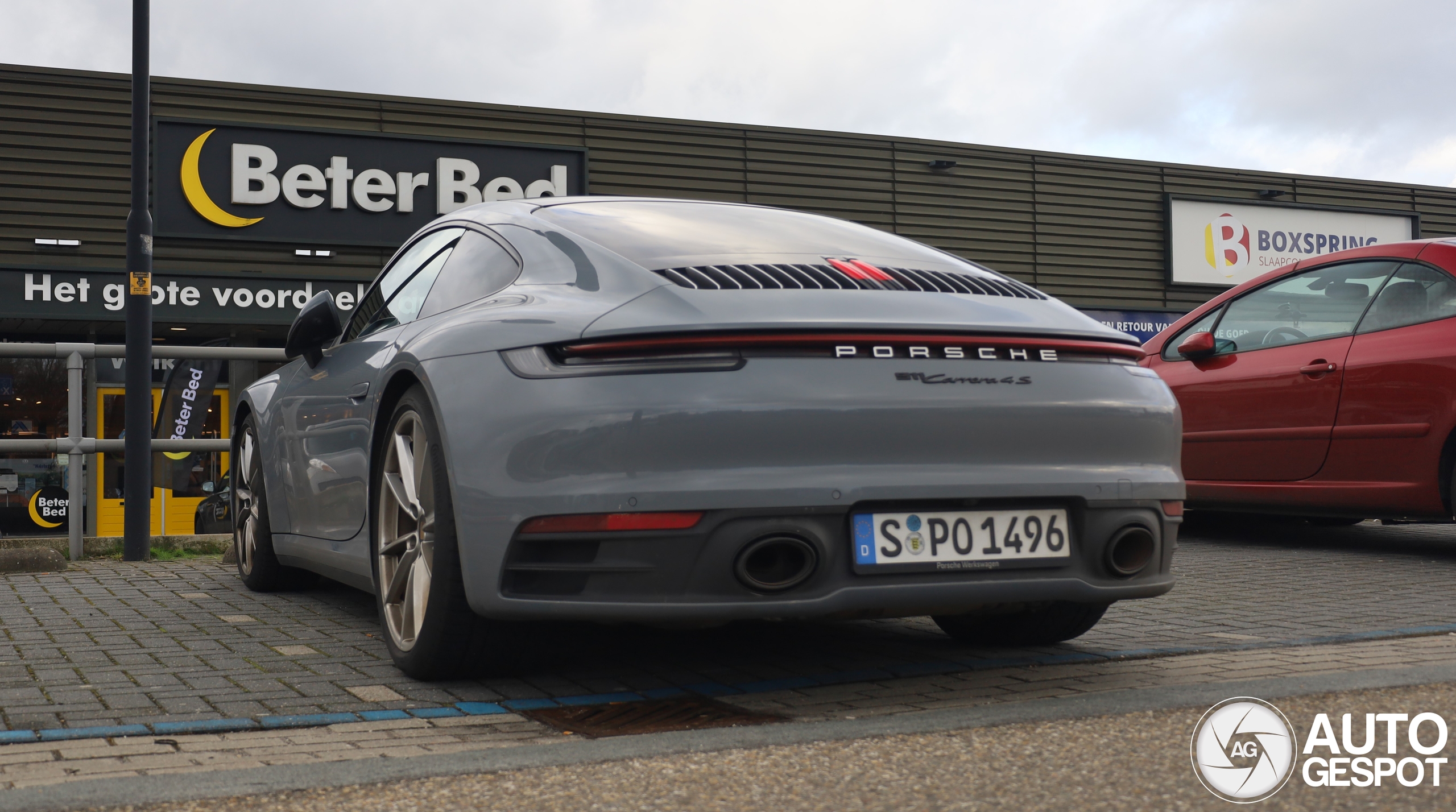 Porsche 992 Carrera 4S