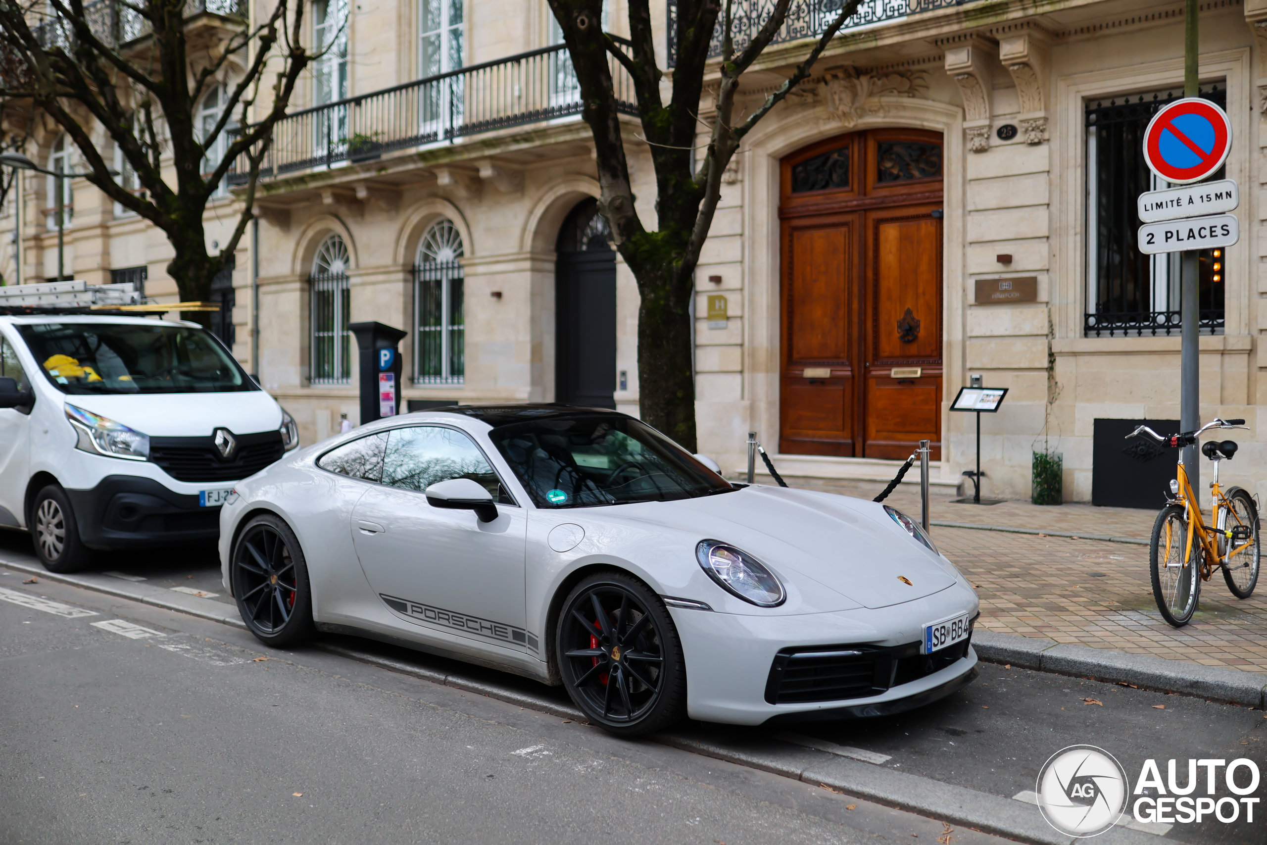 Porsche 992 Carrera S