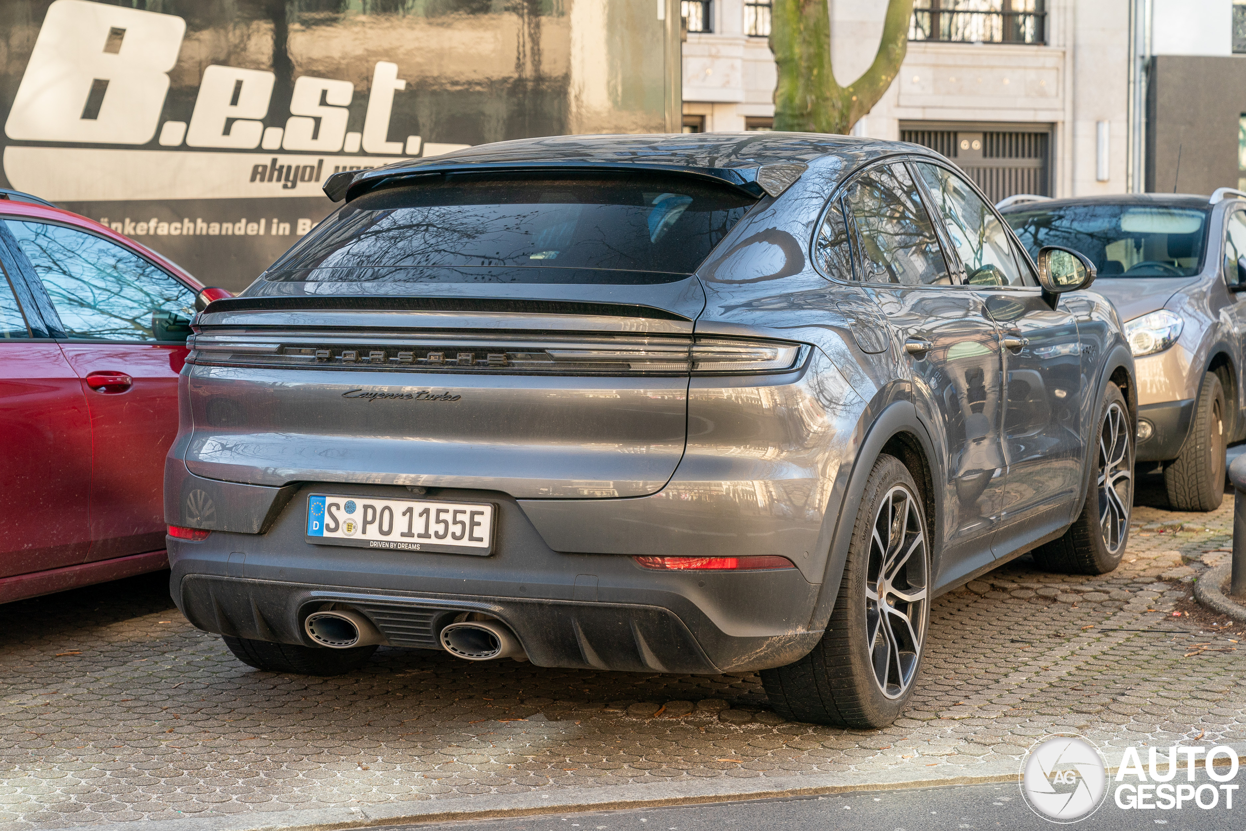 Porsche Cayenne Coupé Turbo E-Hybrid