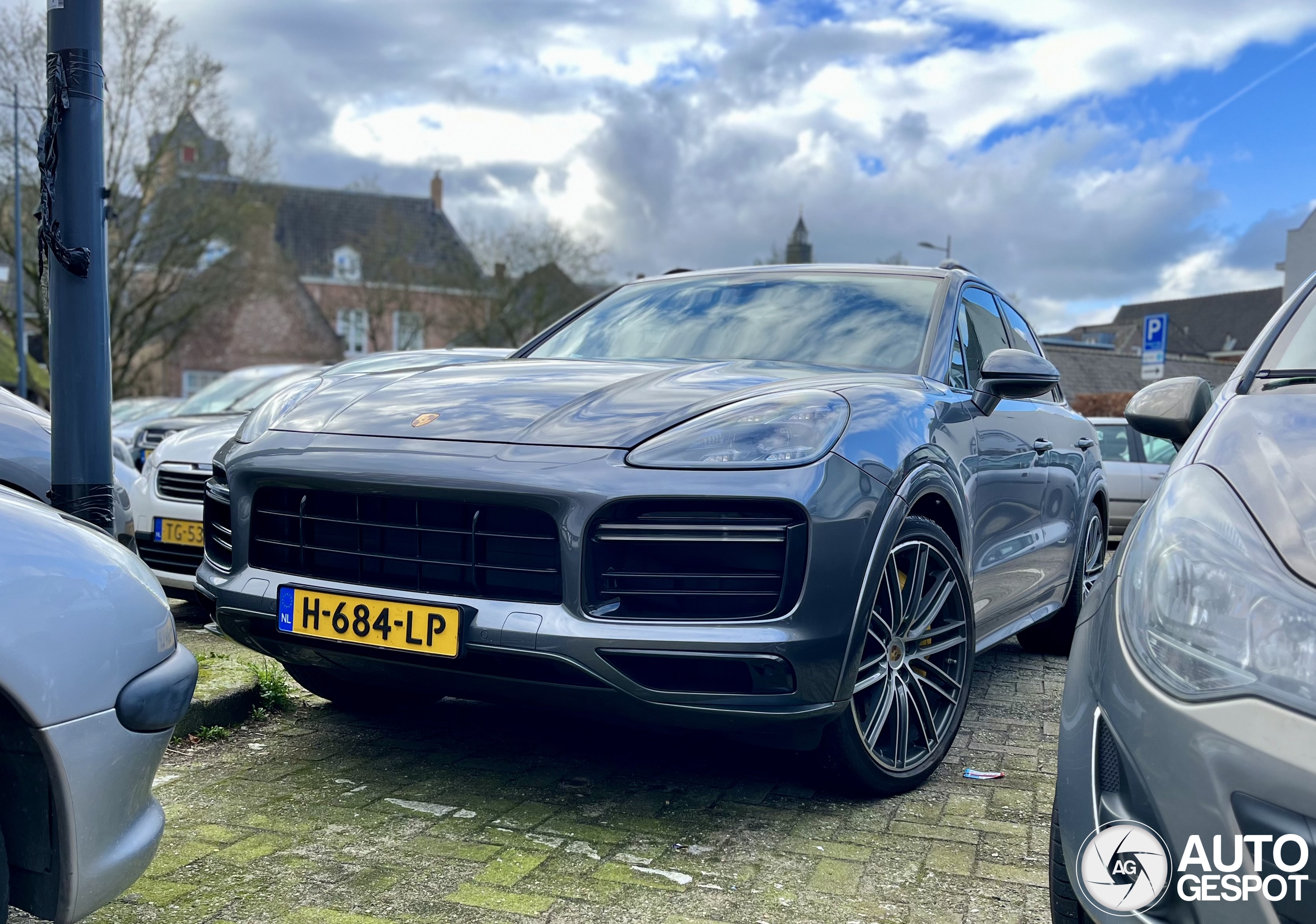 Porsche Cayenne Turbo S E-Hybrid