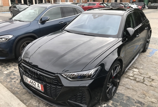 Audi RS6 Avant C8