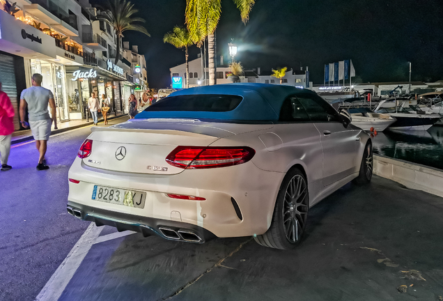 Mercedes-AMG C 63 S Convertible A205 Ocean Blue Edition