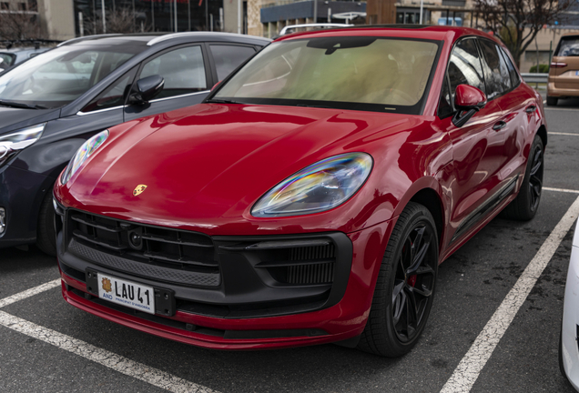 Porsche 95B Macan GTS MkIII