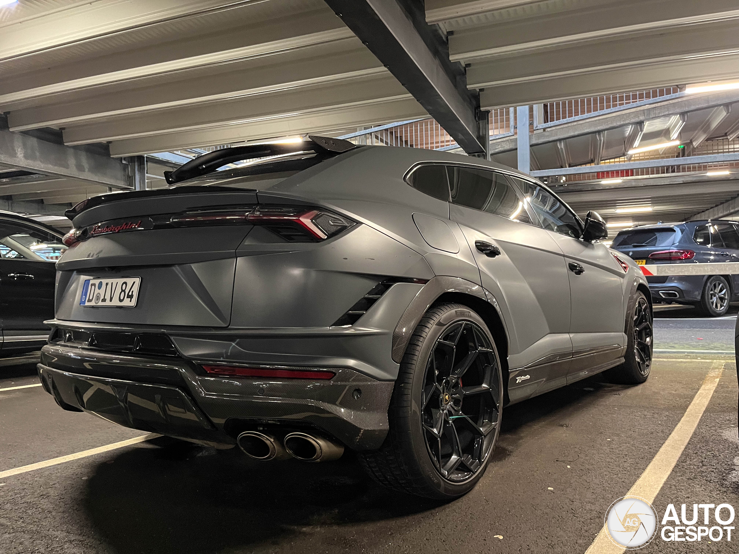 Lamborghini Urus Performante