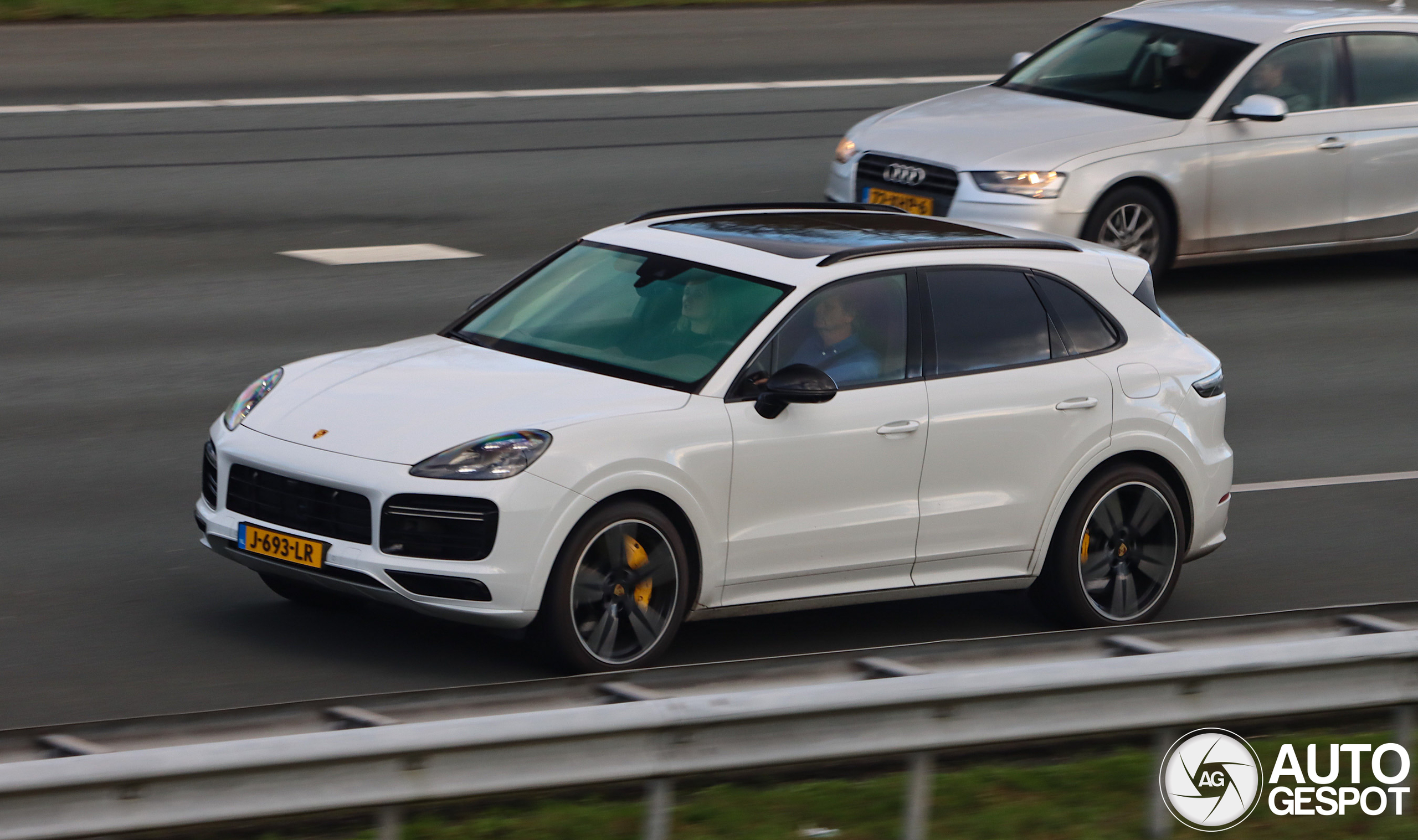 Porsche Cayenne Turbo S E-Hybrid