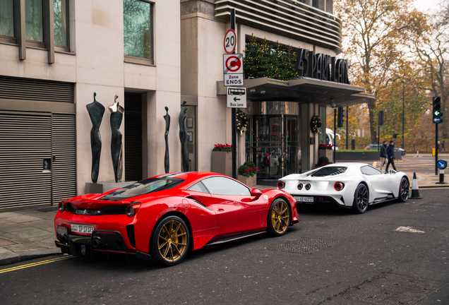 Ferrari 488 Pista