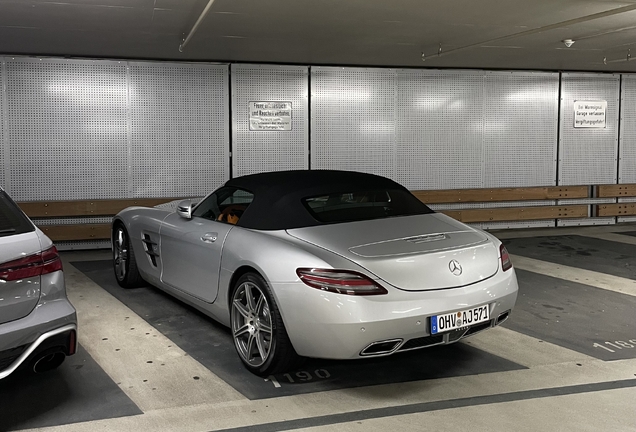 Mercedes-Benz SLS AMG Roadster