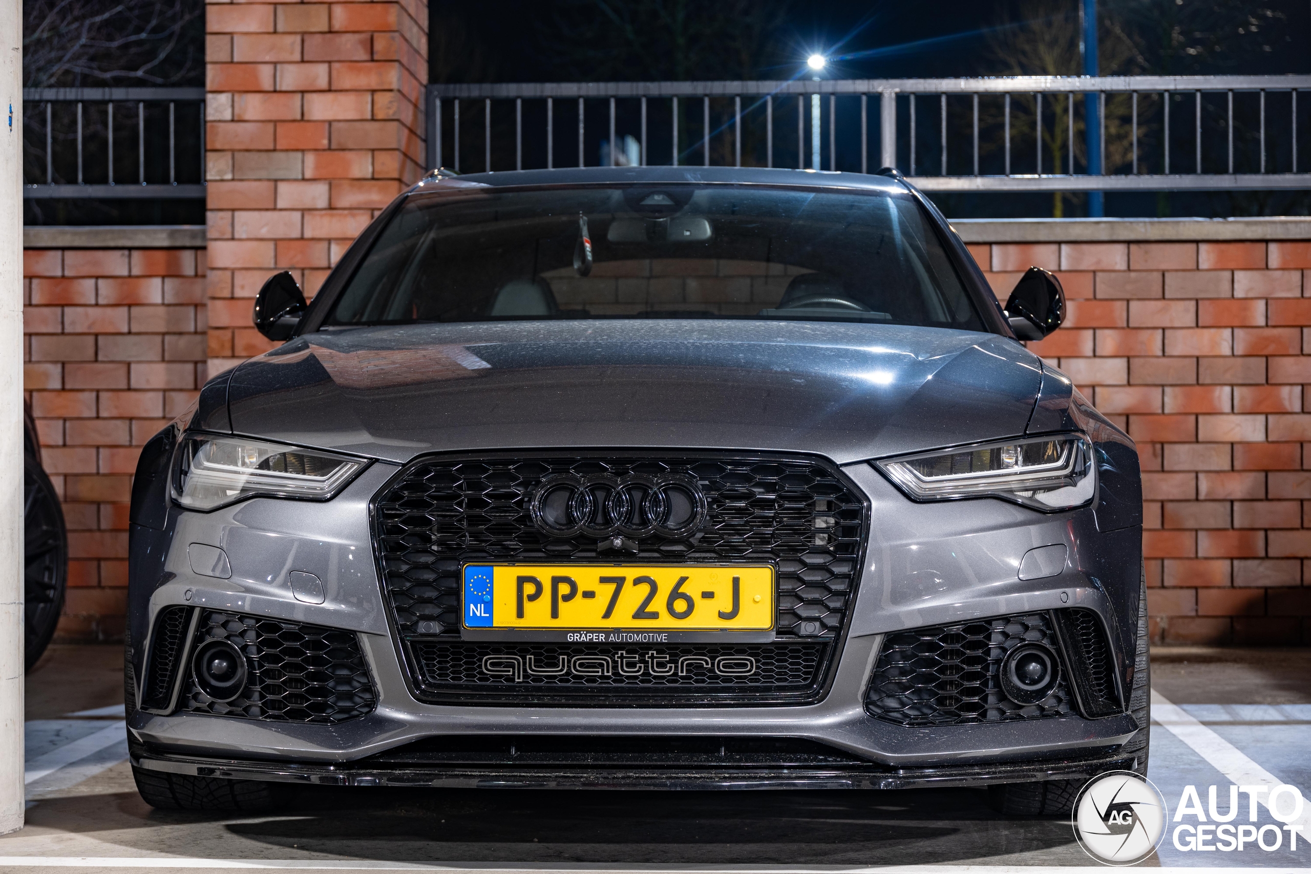 Audi RS6 Avant C7 2015