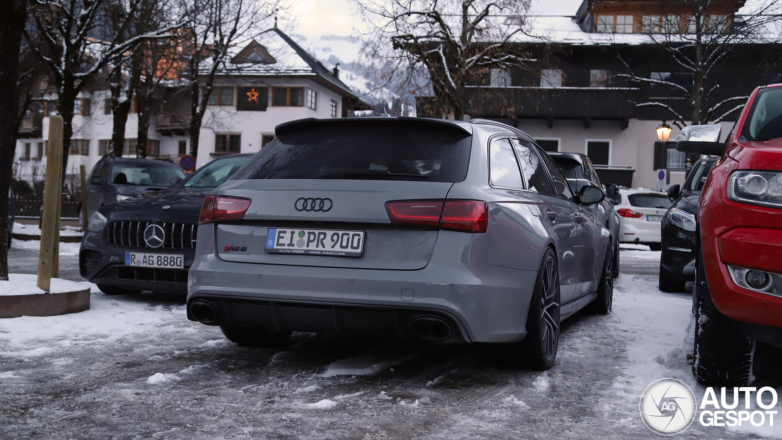 Audi RS6 Avant C7 2015