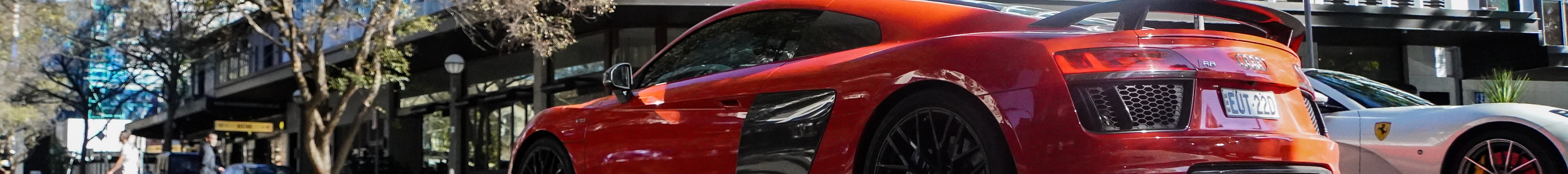 Audi R8 V10 Plus 2015