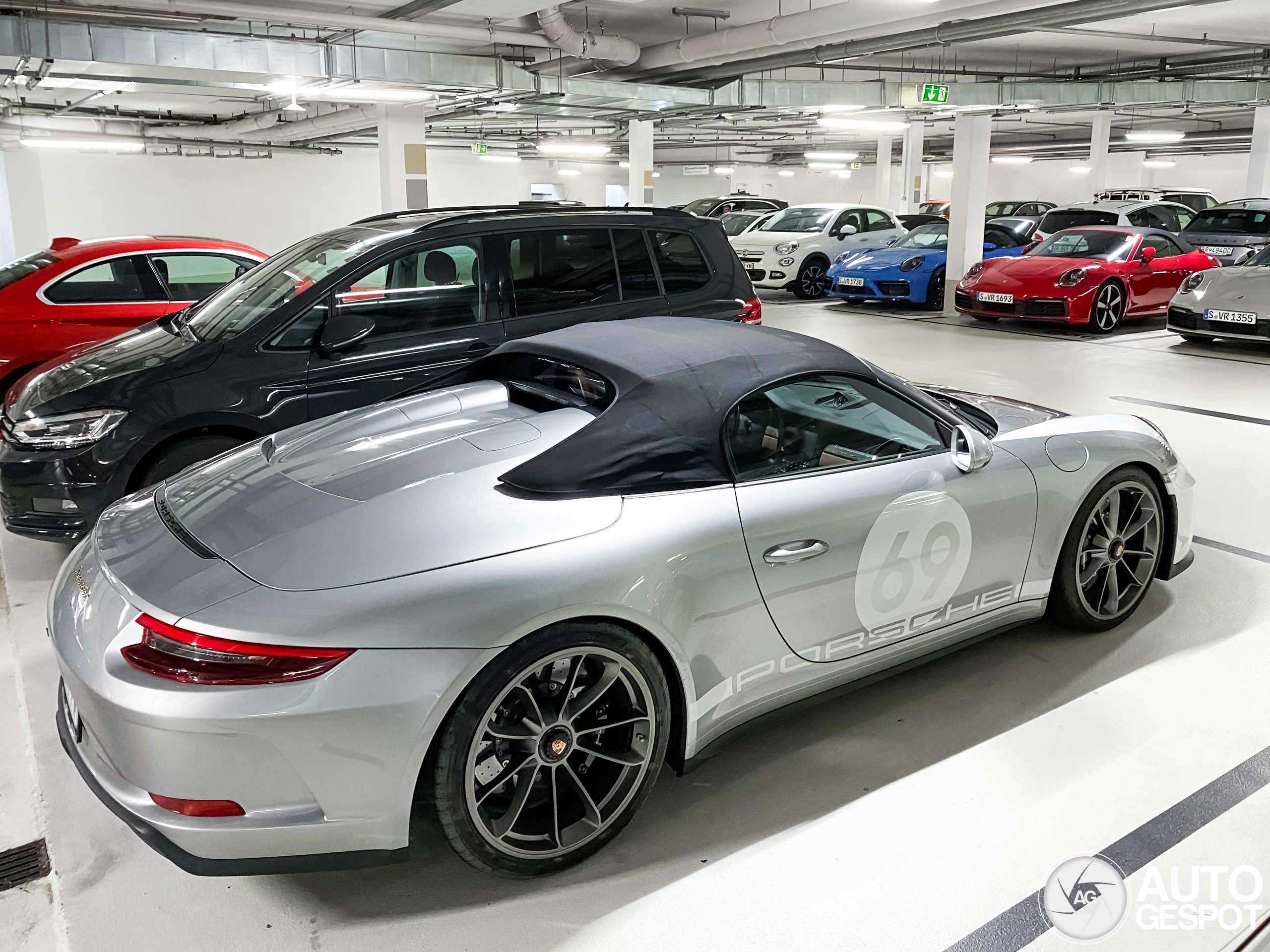 Porsche 991 Speedster Heritage Package