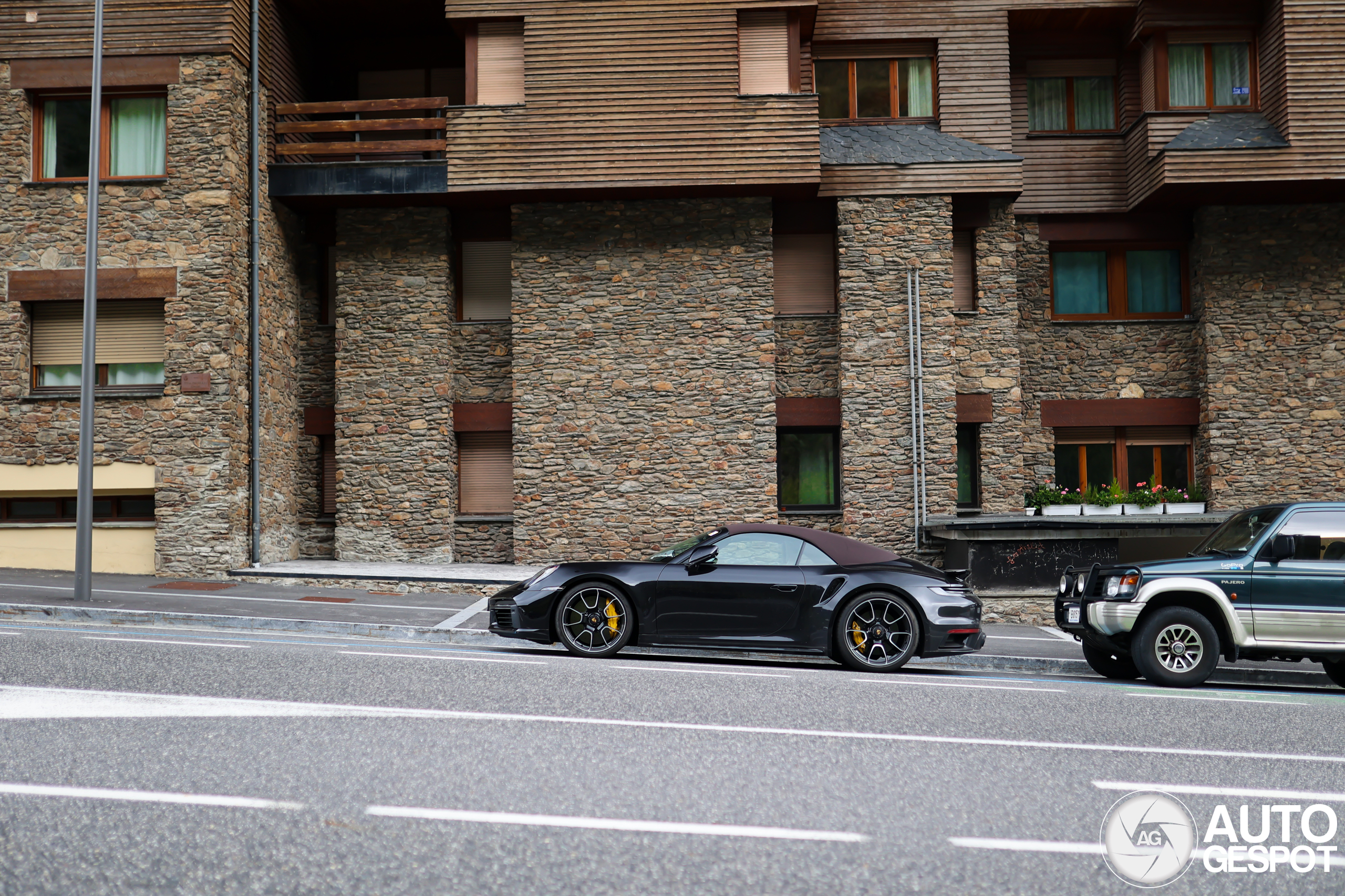 Porsche 992 Turbo S Cabriolet