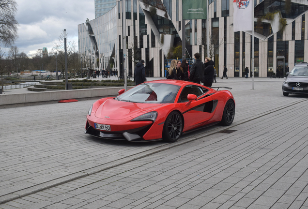 McLaren 570S