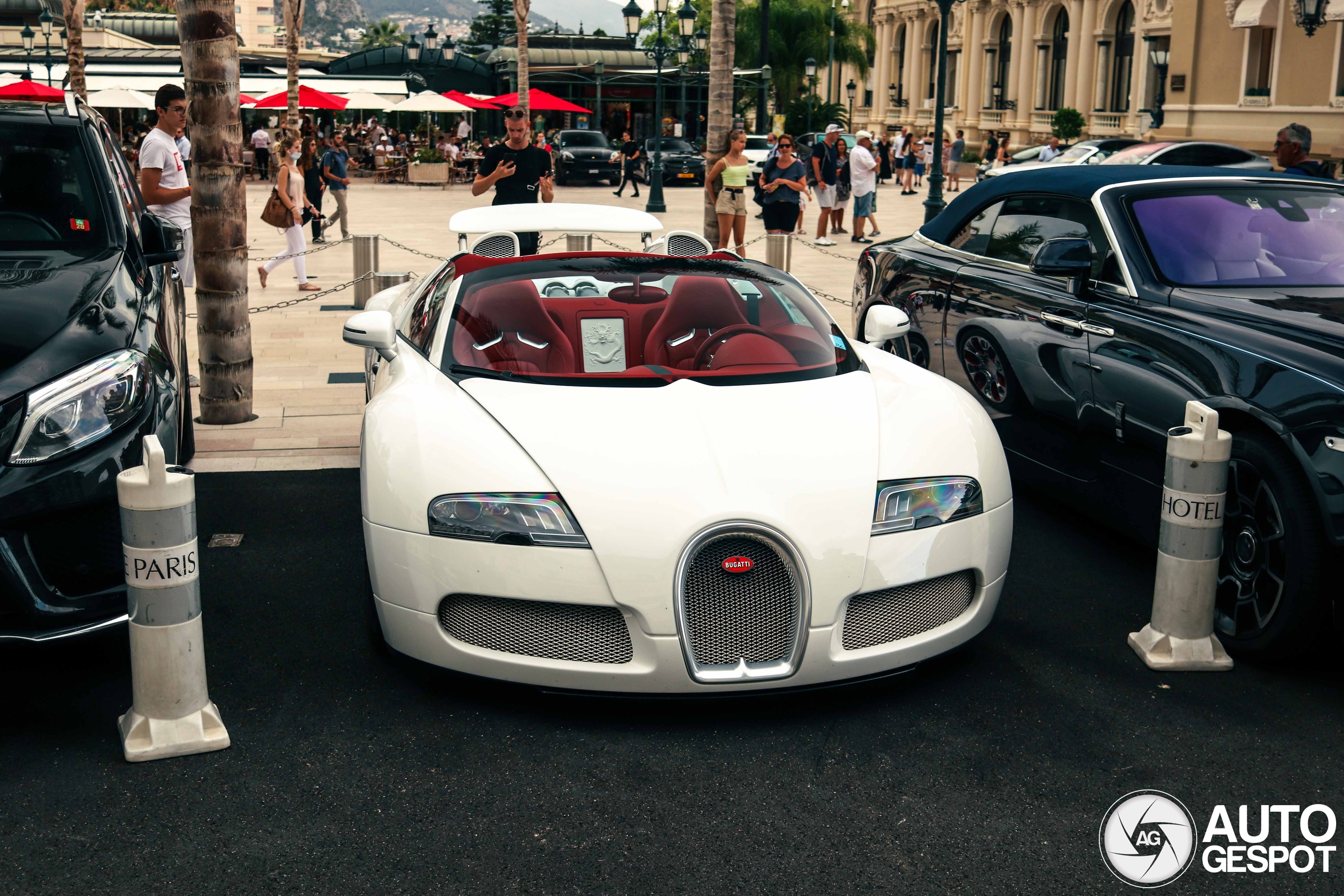 2024 is een bijzonder jaar voor deze Bugatti Veyron Grand Sport 'Wei Long'