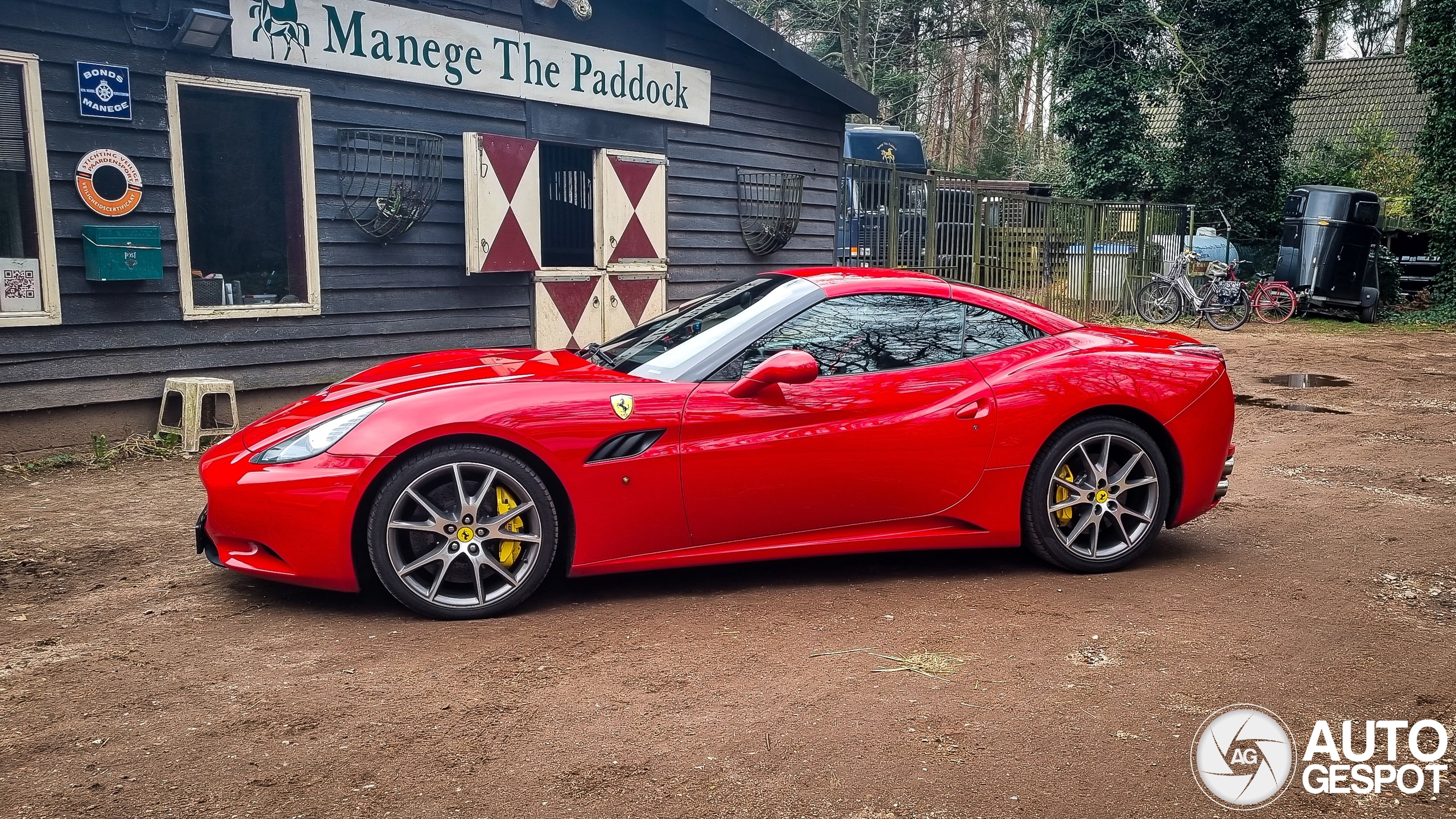 Ferrari California