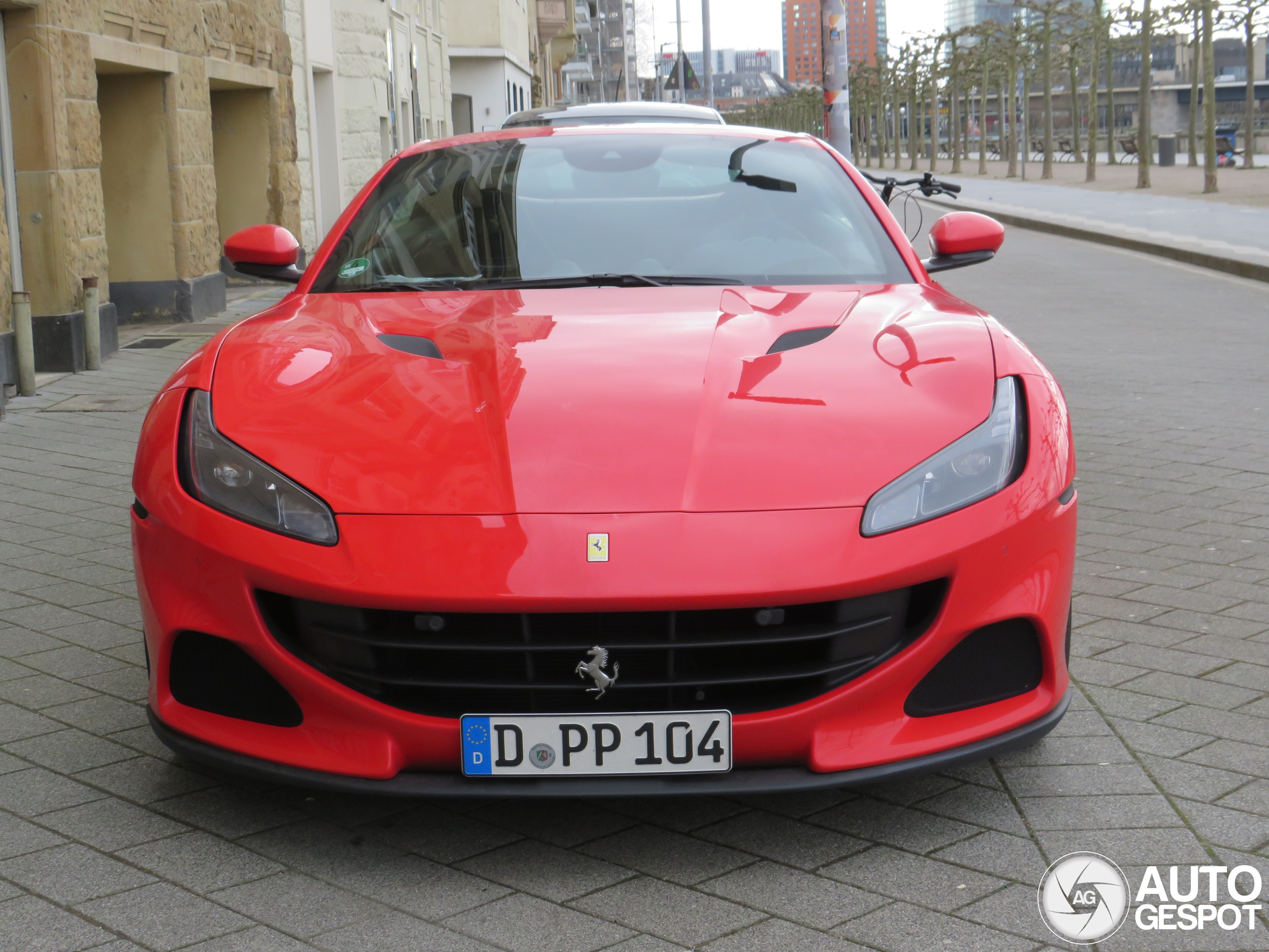 Ferrari Portofino M