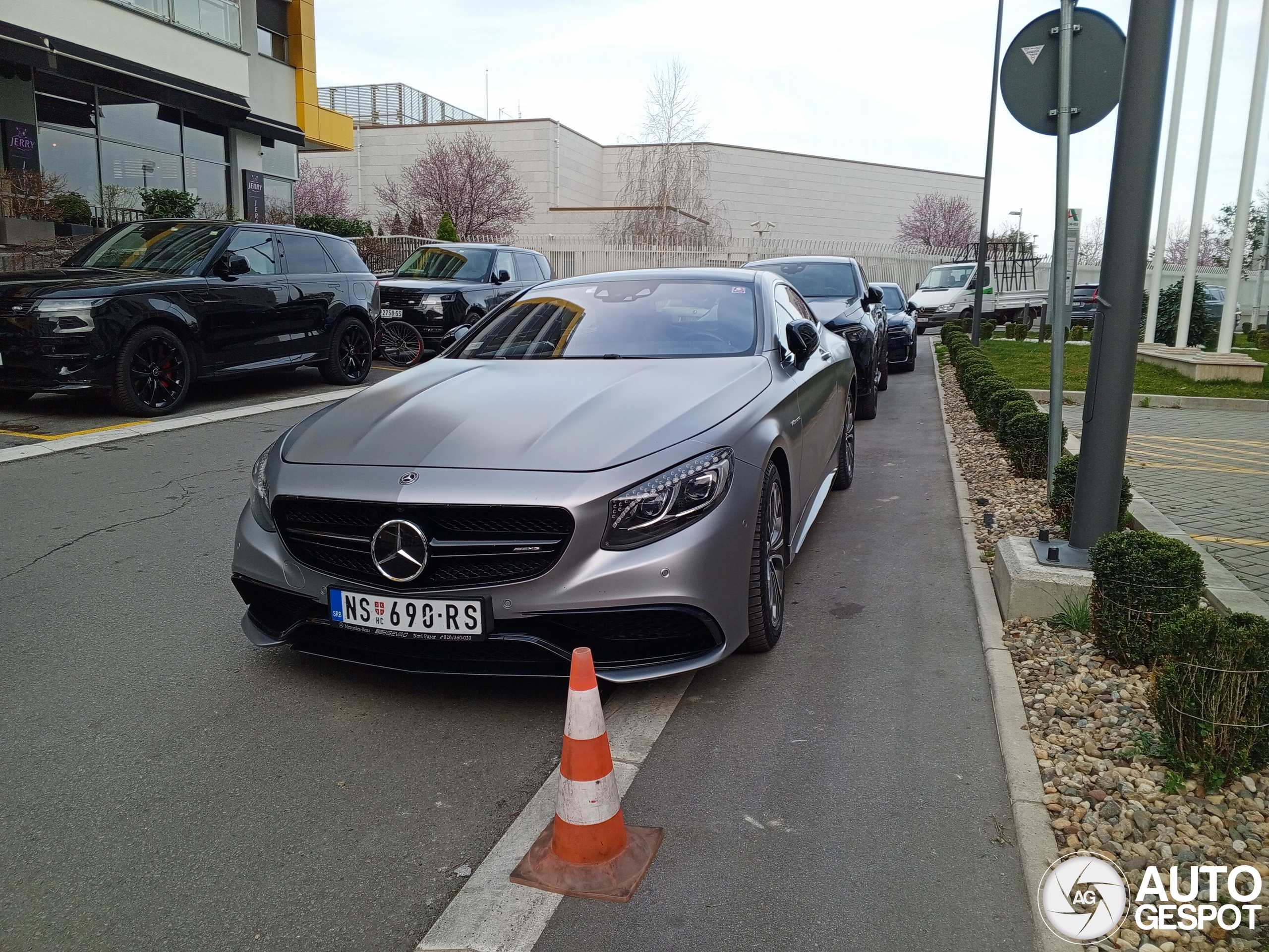 Mercedes-AMG S 63 Coupé C217