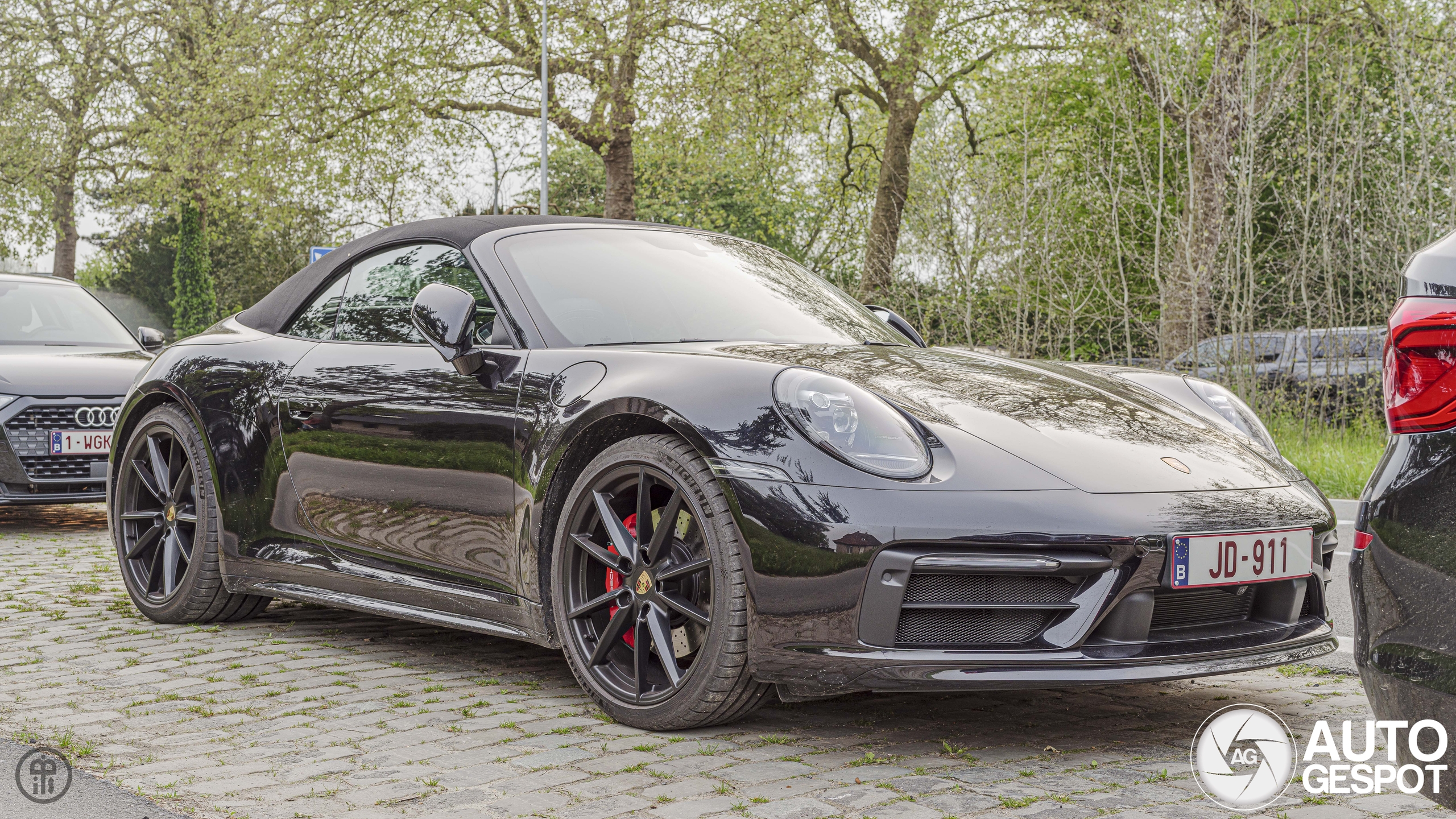 Porsche 992 Carrera 4S Cabriolet