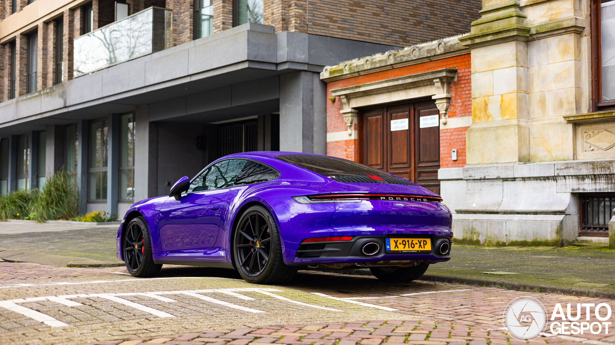 Porsche 992 Carrera S