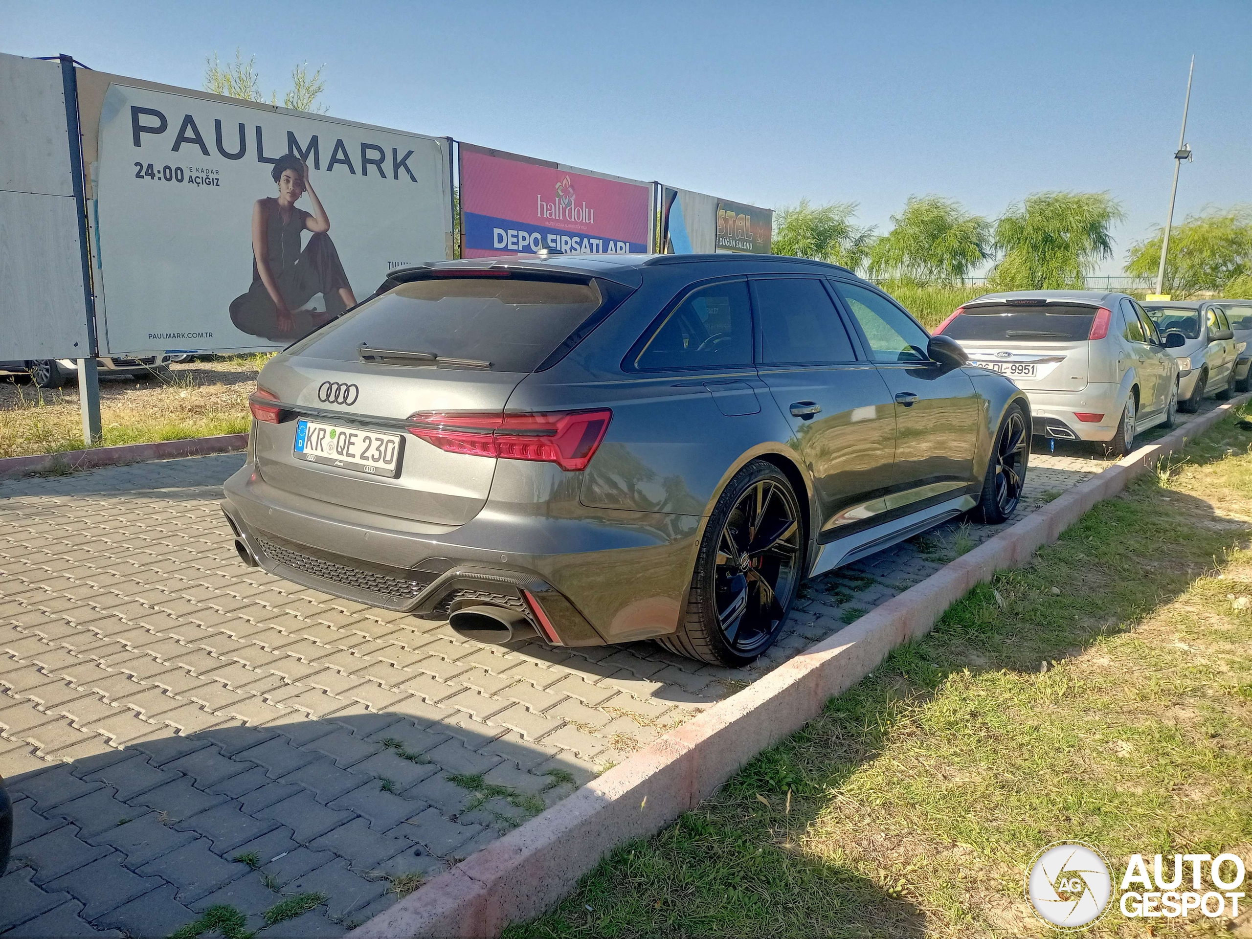 Audi RS6 Avant C8