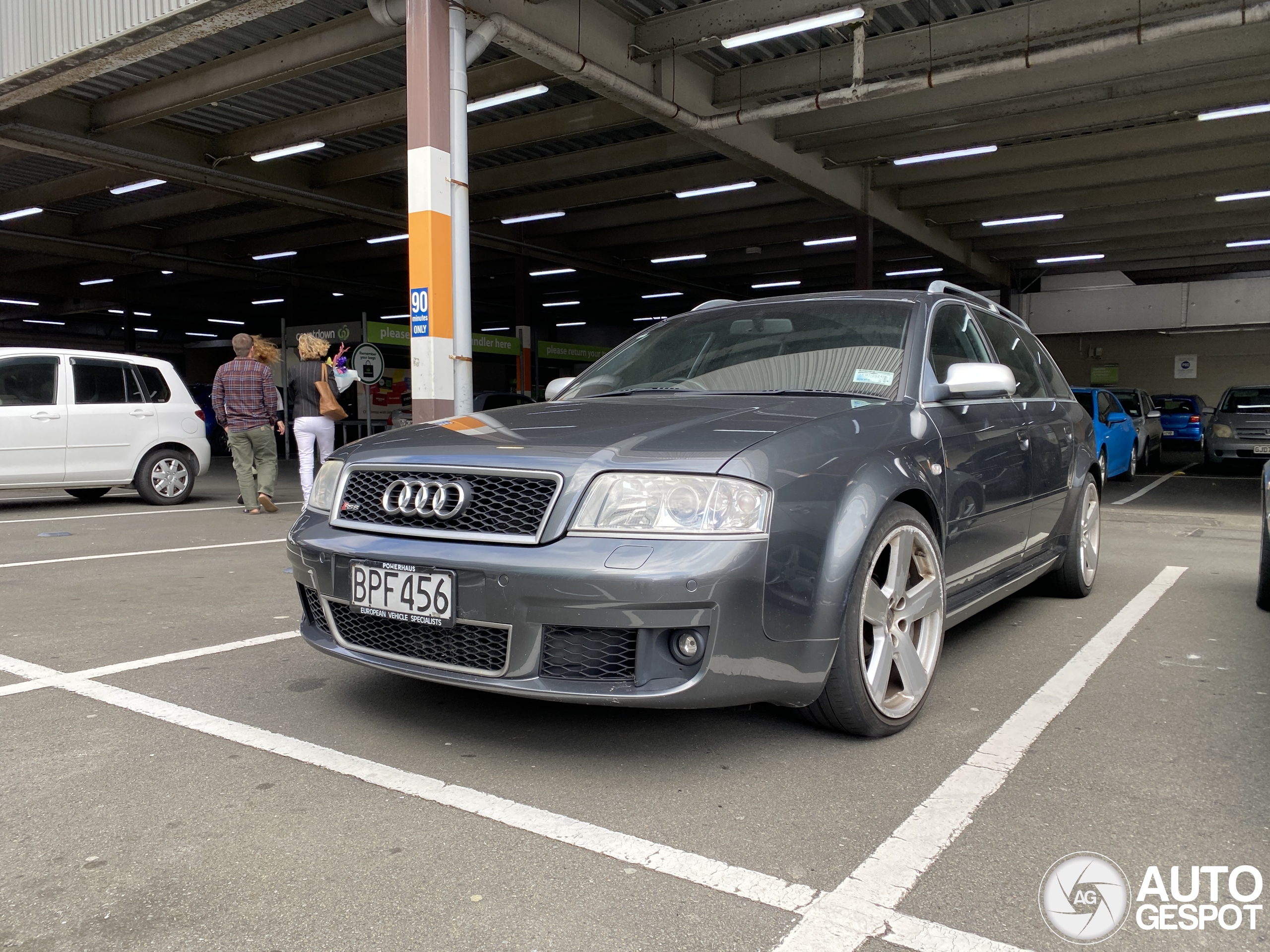 Audi RS6 Avant C5