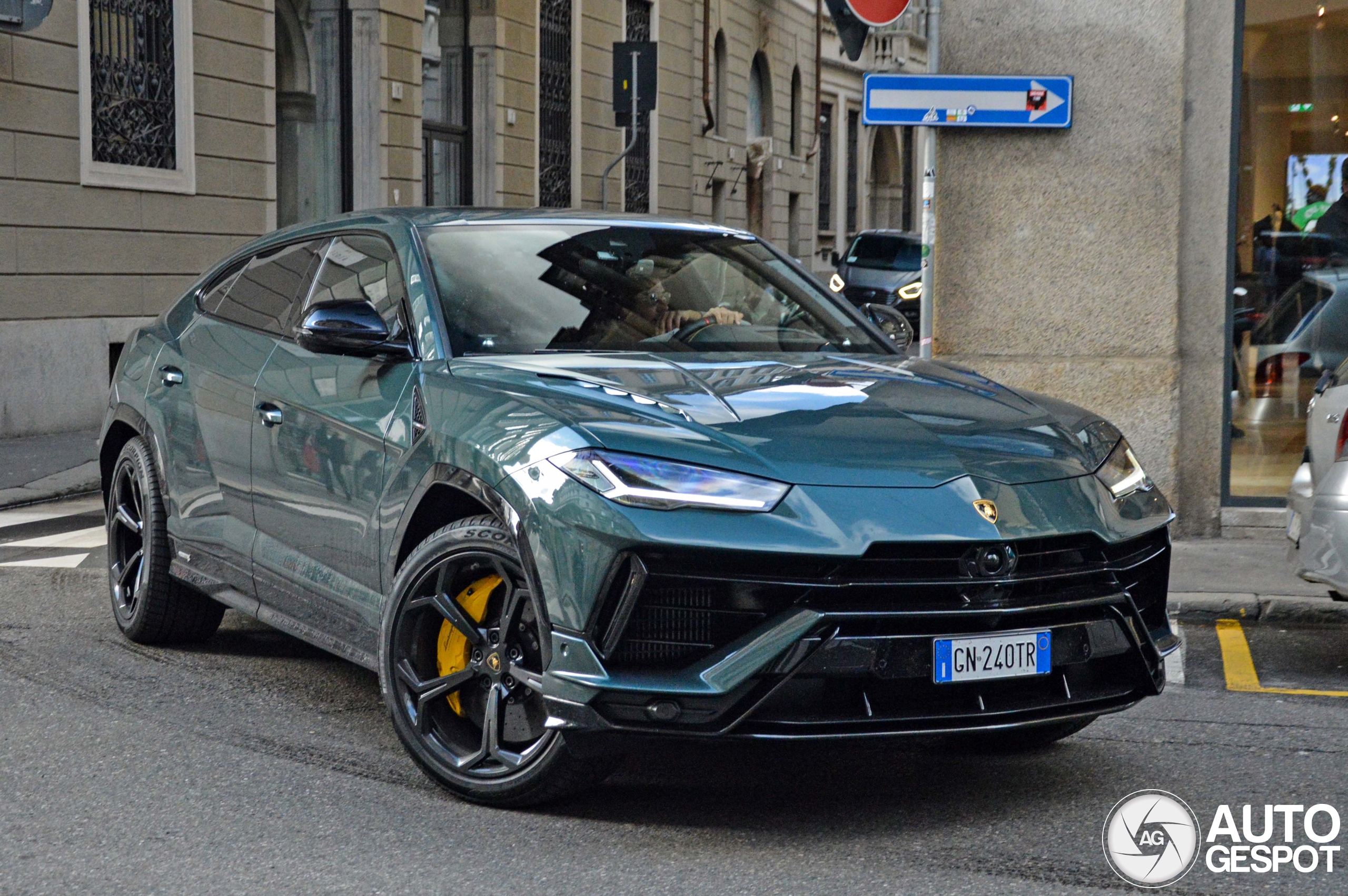 Lamborghini Urus S