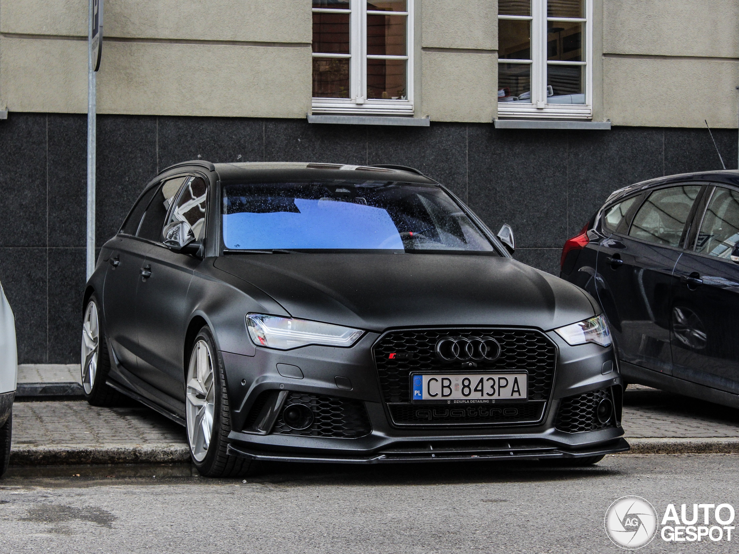 Audi RS6 Avant C7 2015