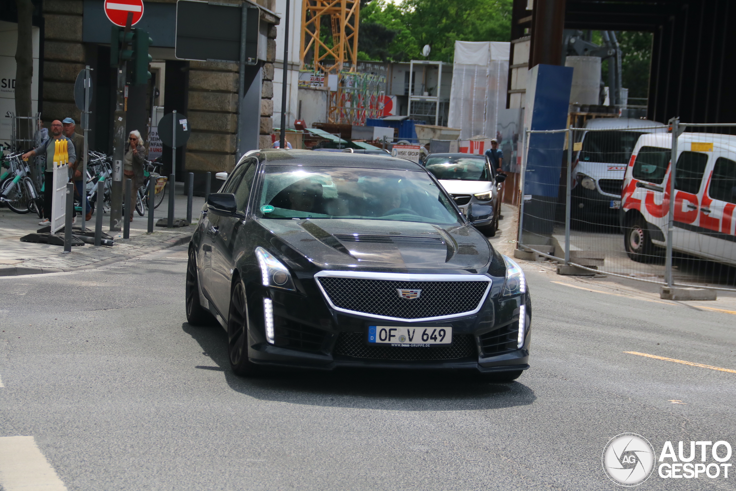 Cadillac CTS-V 2015