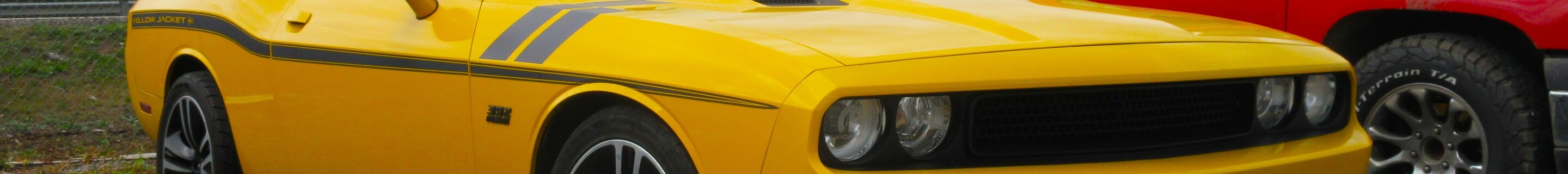 Dodge Challenger SRT-8 392 Yellow Jacket