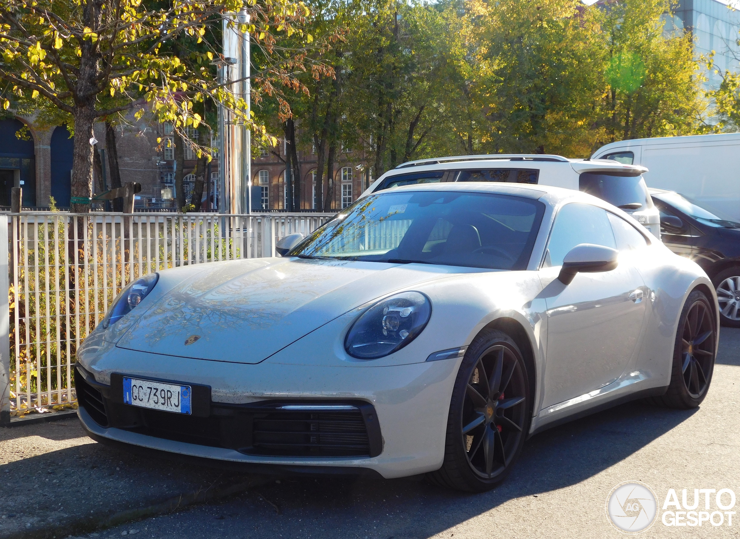 Porsche 992 Carrera 4S