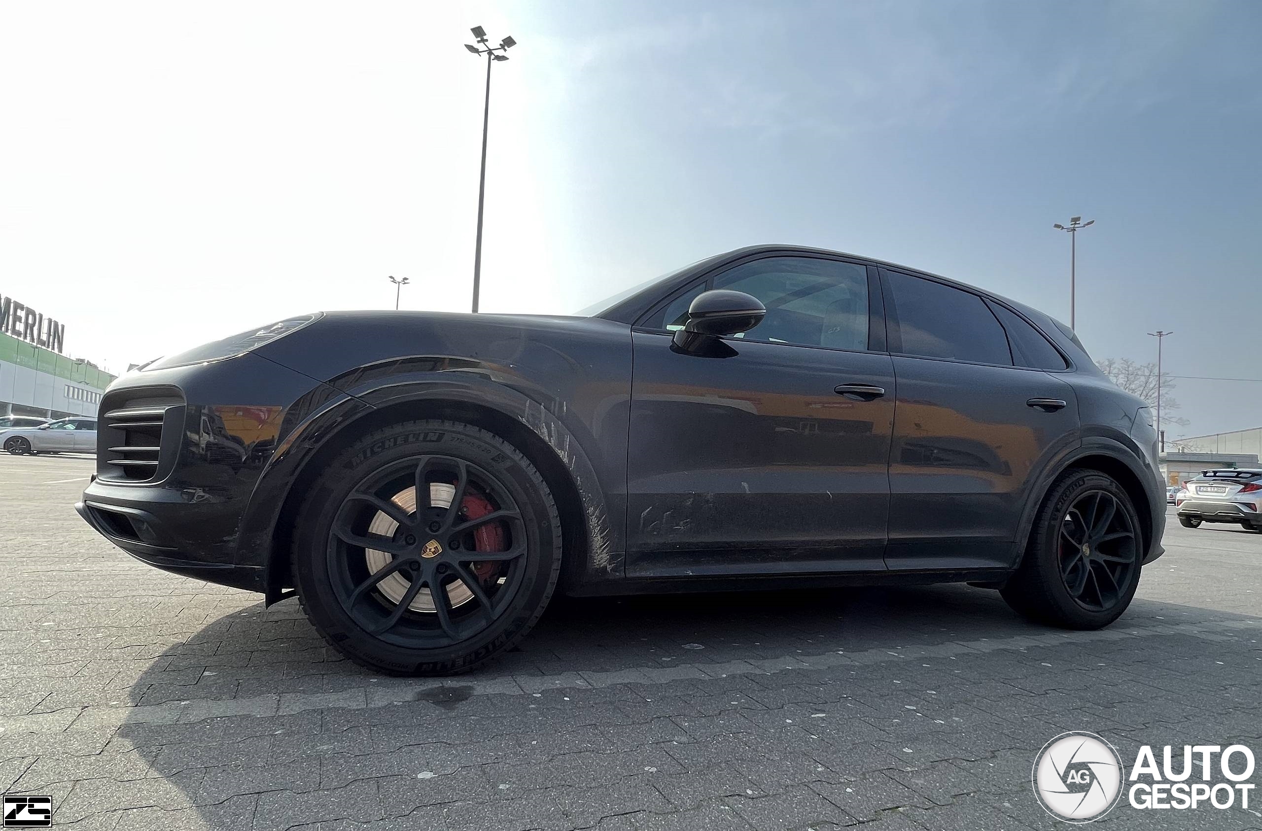 Porsche 9YA Cayenne GTS