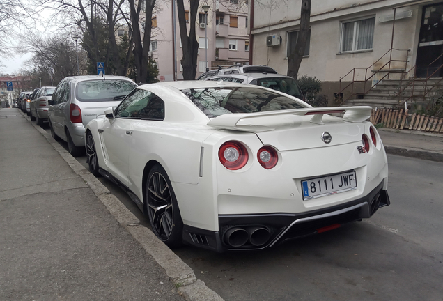 Nissan GT-R 2017