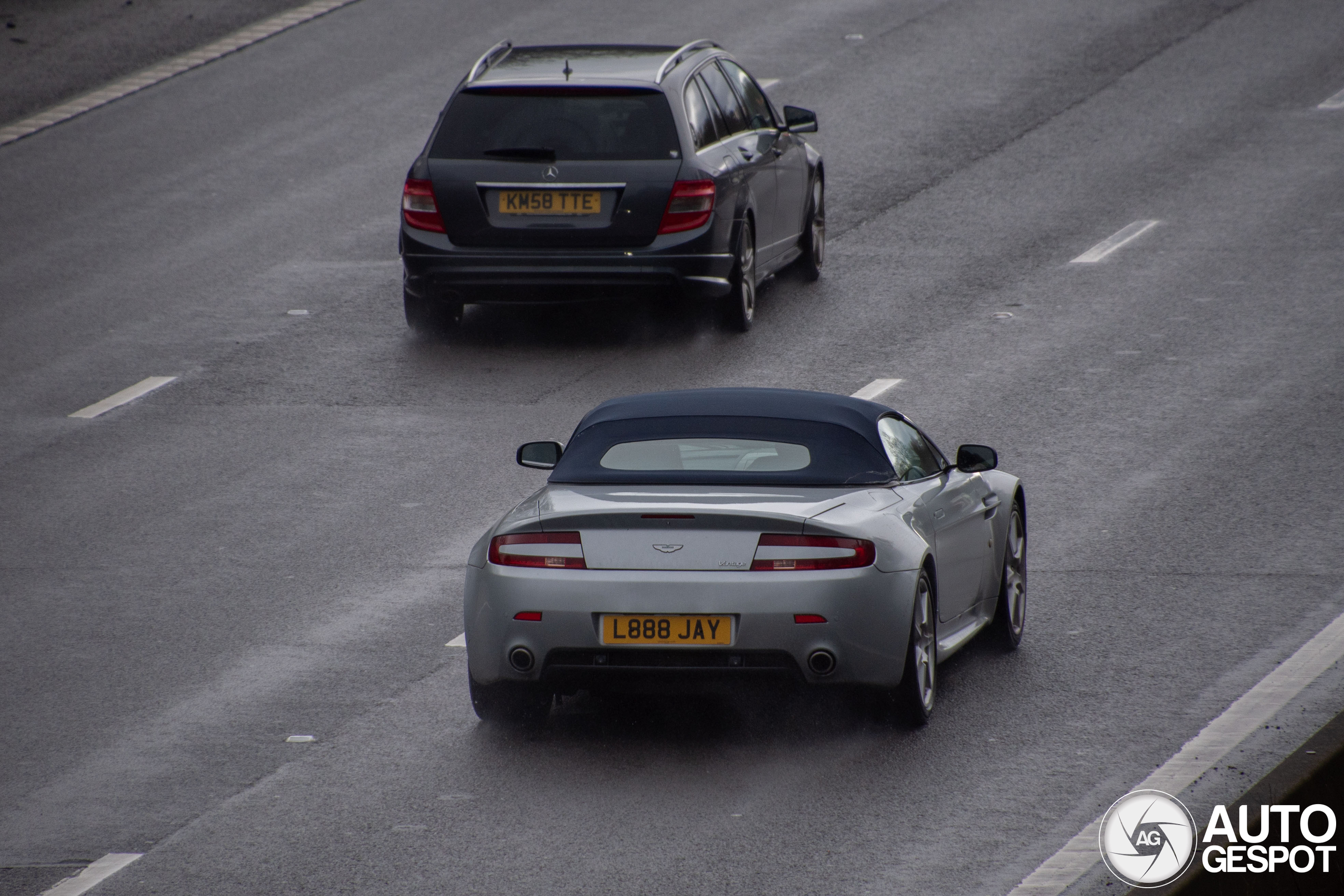 Aston Martin V8 Vantage Roadster