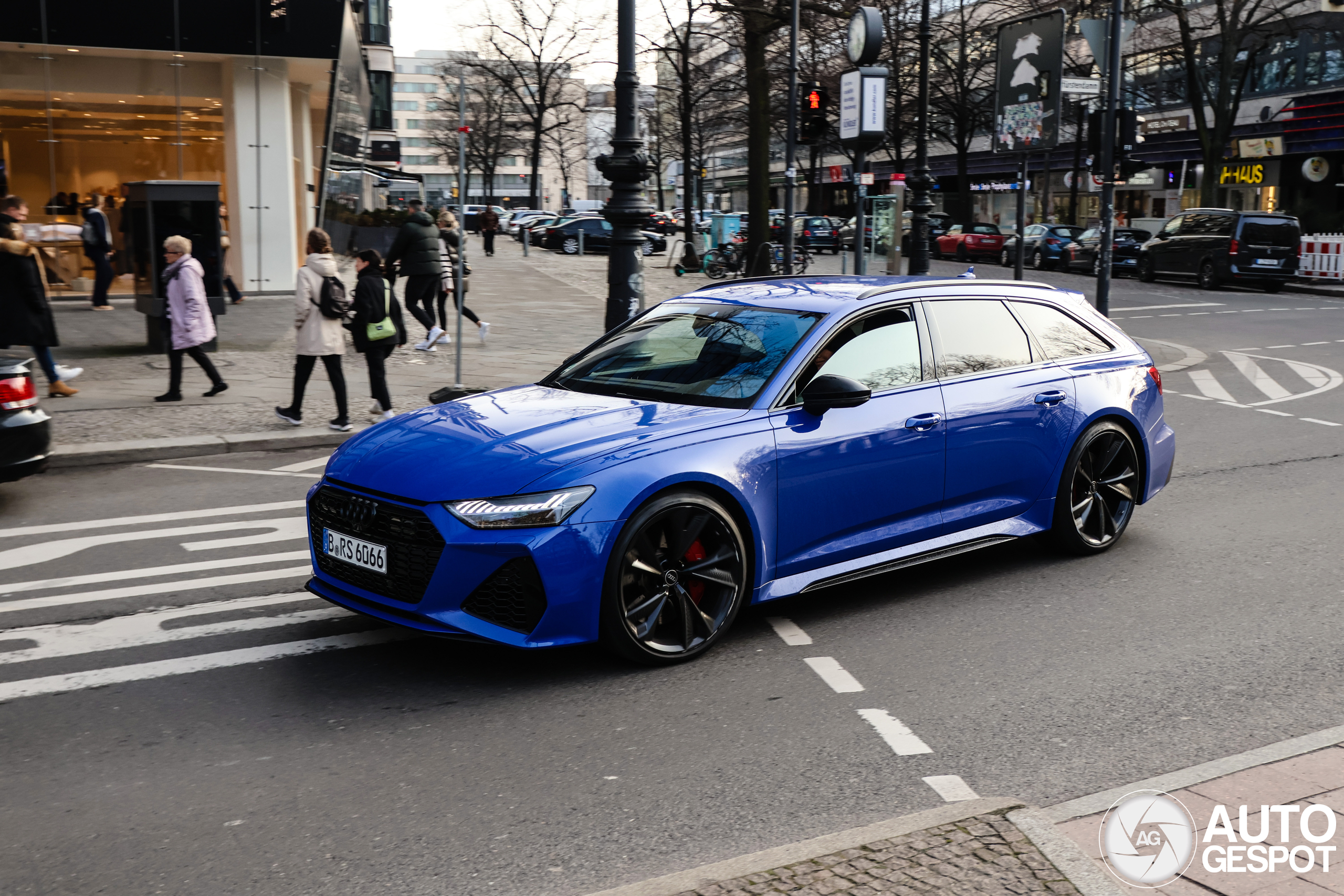 Audi RS6 Avant C8