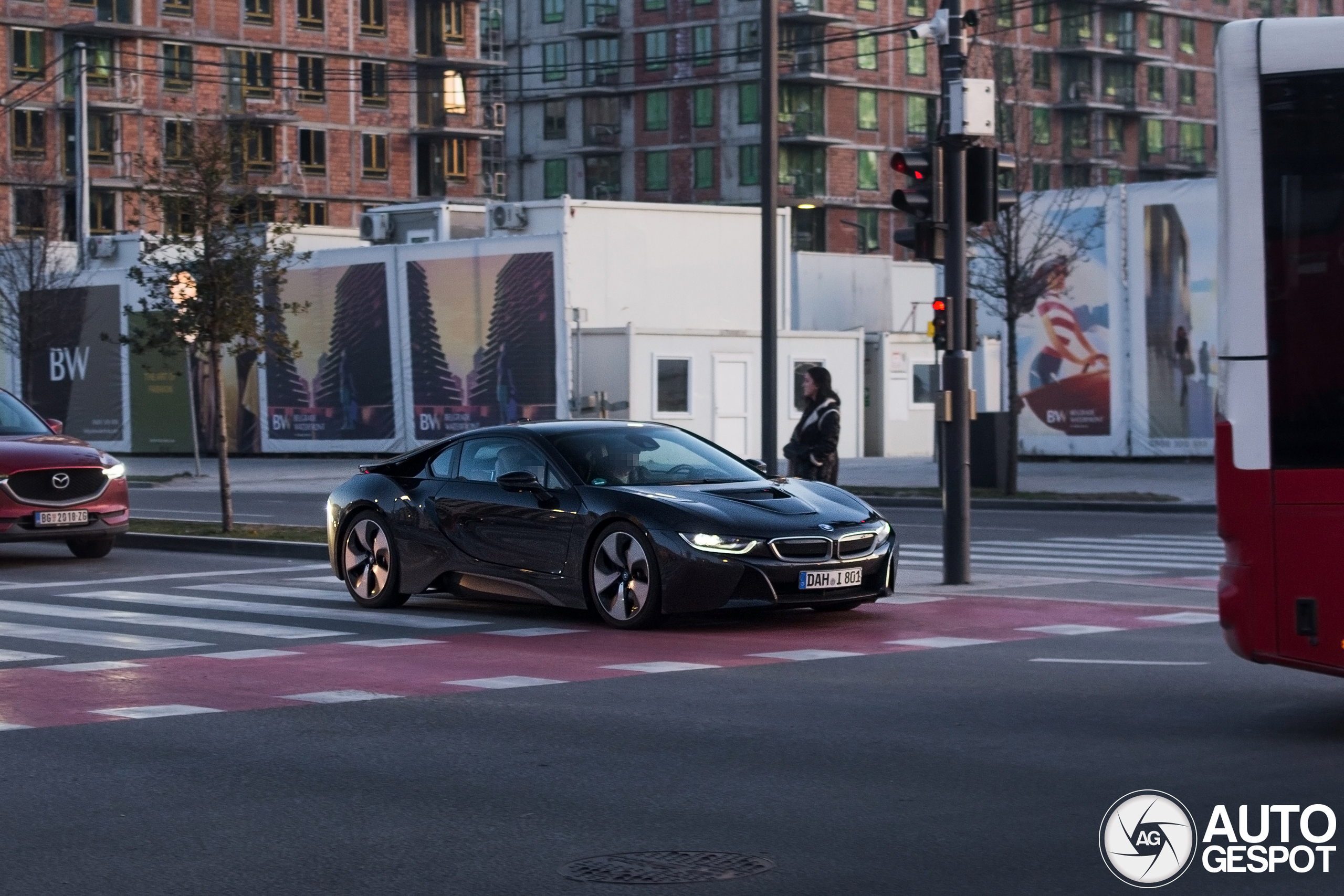 BMW i8