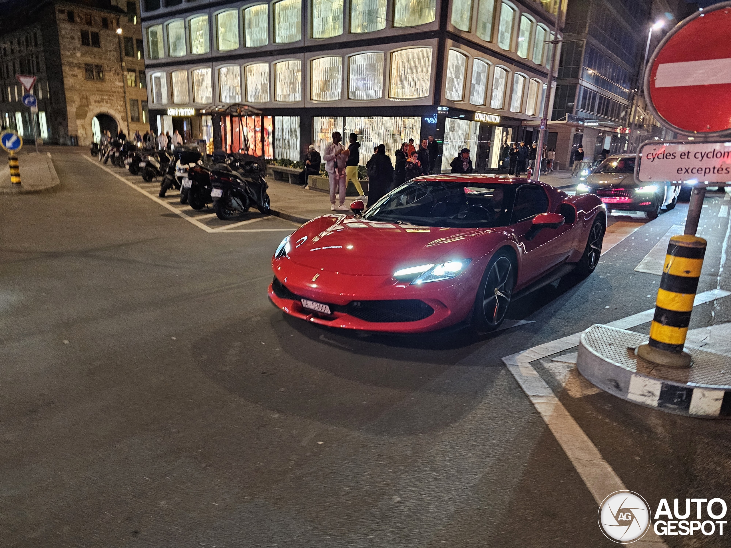 Ferrari 296 GTB