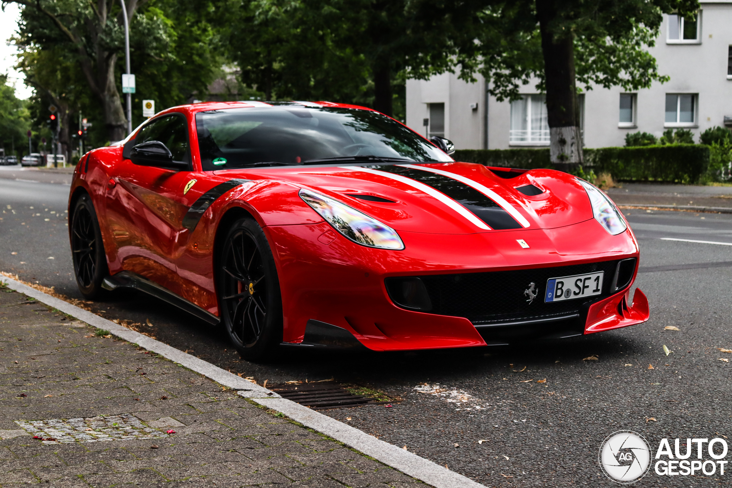 Ferrari F12tdf