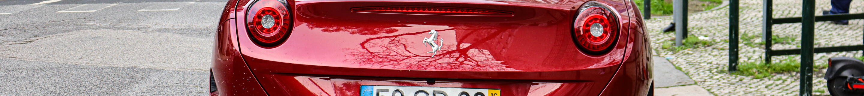 Ferrari California T