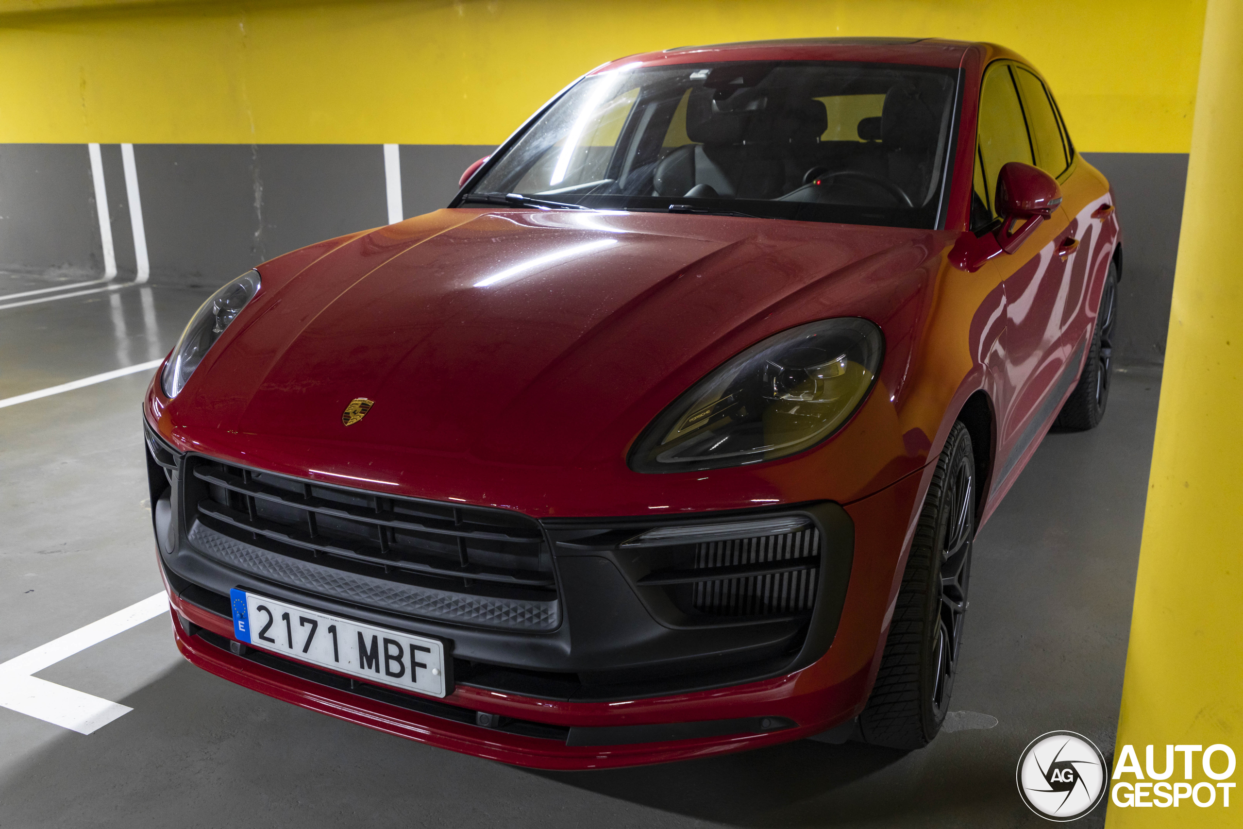 Porsche 95B Macan GTS MkIII