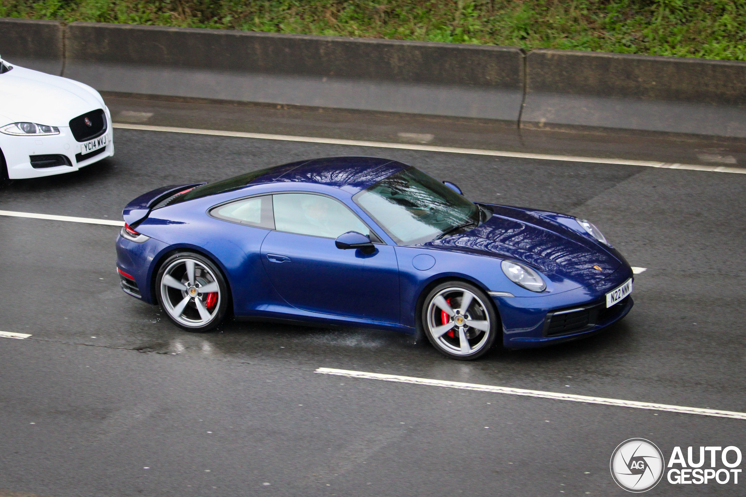 Porsche 992 Carrera 4S